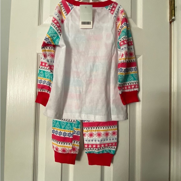 Gold Treasure Winter PJs NWT 2T - Picture 3 of 7